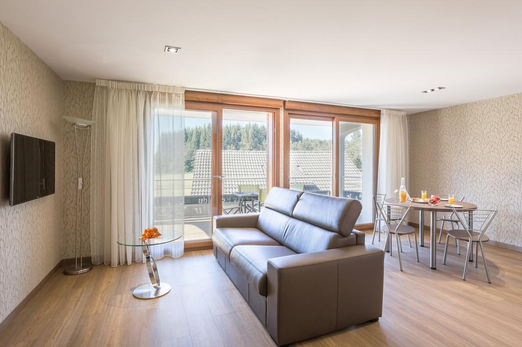 Logis Hotel Le Relais Du Bois Vialotte Le Chambon-sur-Lignon Exterior foto